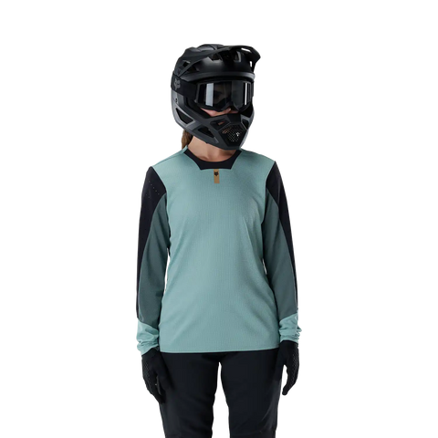 Womens Defend Long Sleeve Jersey
