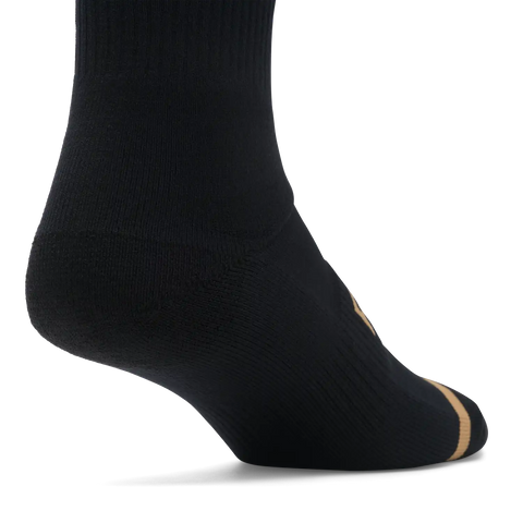 8" Defend Winter Socks