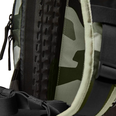 Utility 6 Liter Hydration Pack