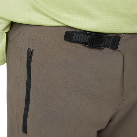 Defend Shorts