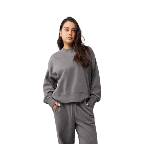 Womens Wordmark Oversized Crew Pullover