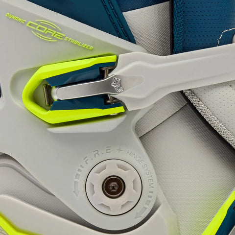 Instinct Boots
