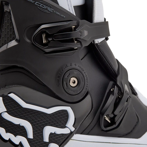 Instinct Boots
