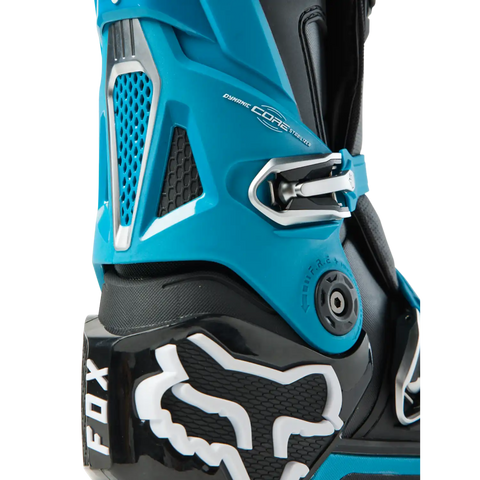 Instinct Boots