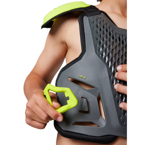 Youth R3 Chest Guard