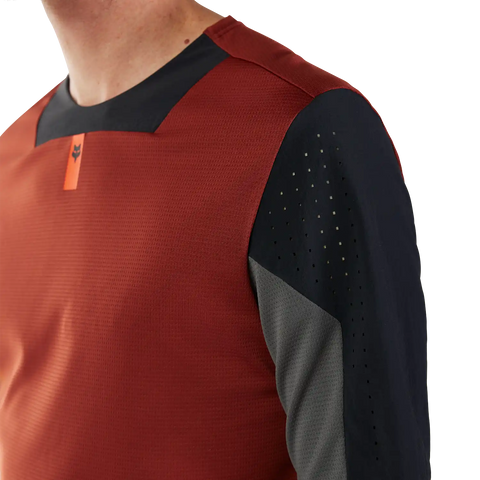 Defend Jersey