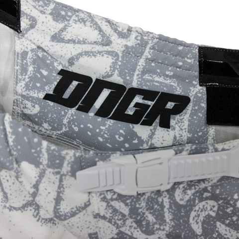 180 DNGR Pants