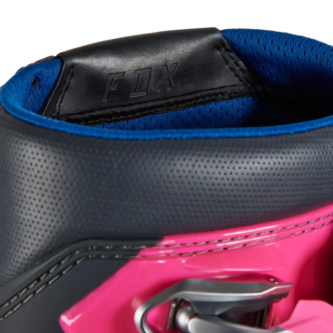 Instinct Boots