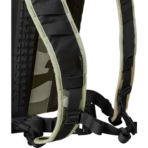 Utility 6 Liter Hydration Pack