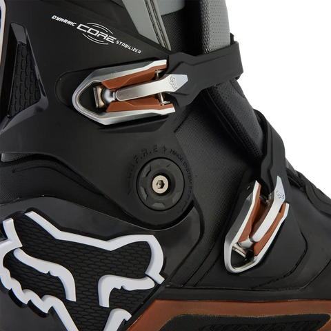 Instinct Boots