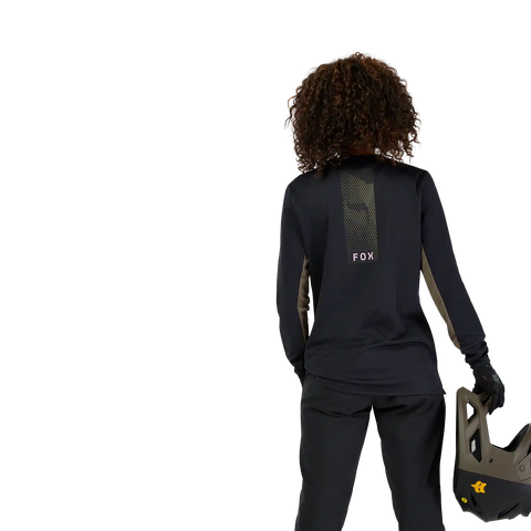 Womens Defend Park Long Sleeve Jersey