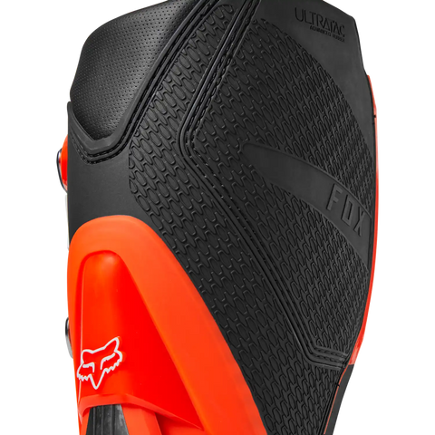 Instinct Boots